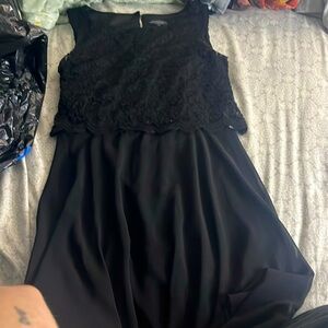 Black petite kids dress with lace top no sleeves
